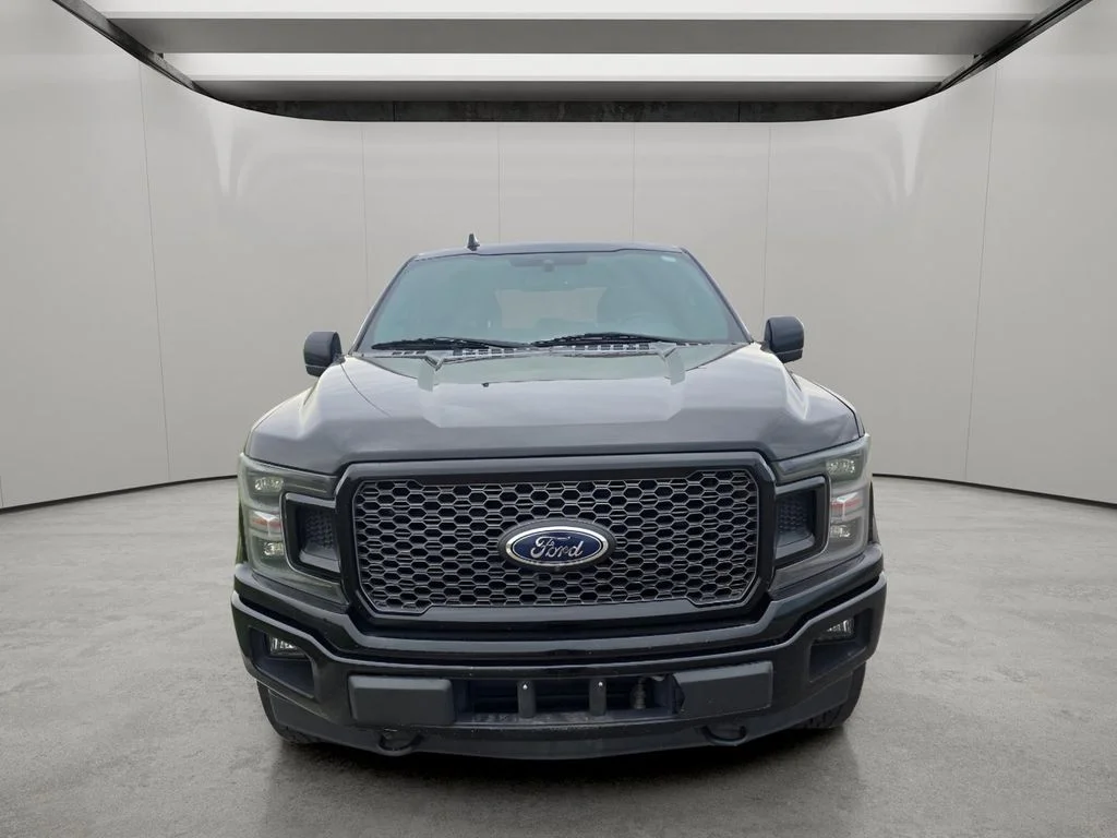 Used 2018 SHADOW BLACK Ford LARIAT image 8