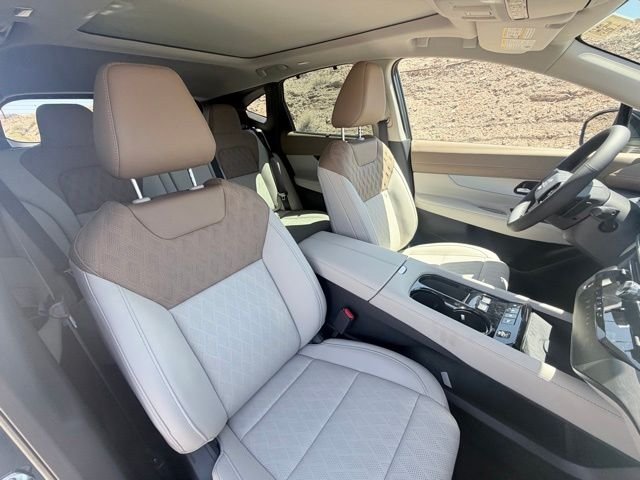 New 2026 Aurora Blue Pearl Metallic / Super Black Two-tone Nissan Platinum image 34