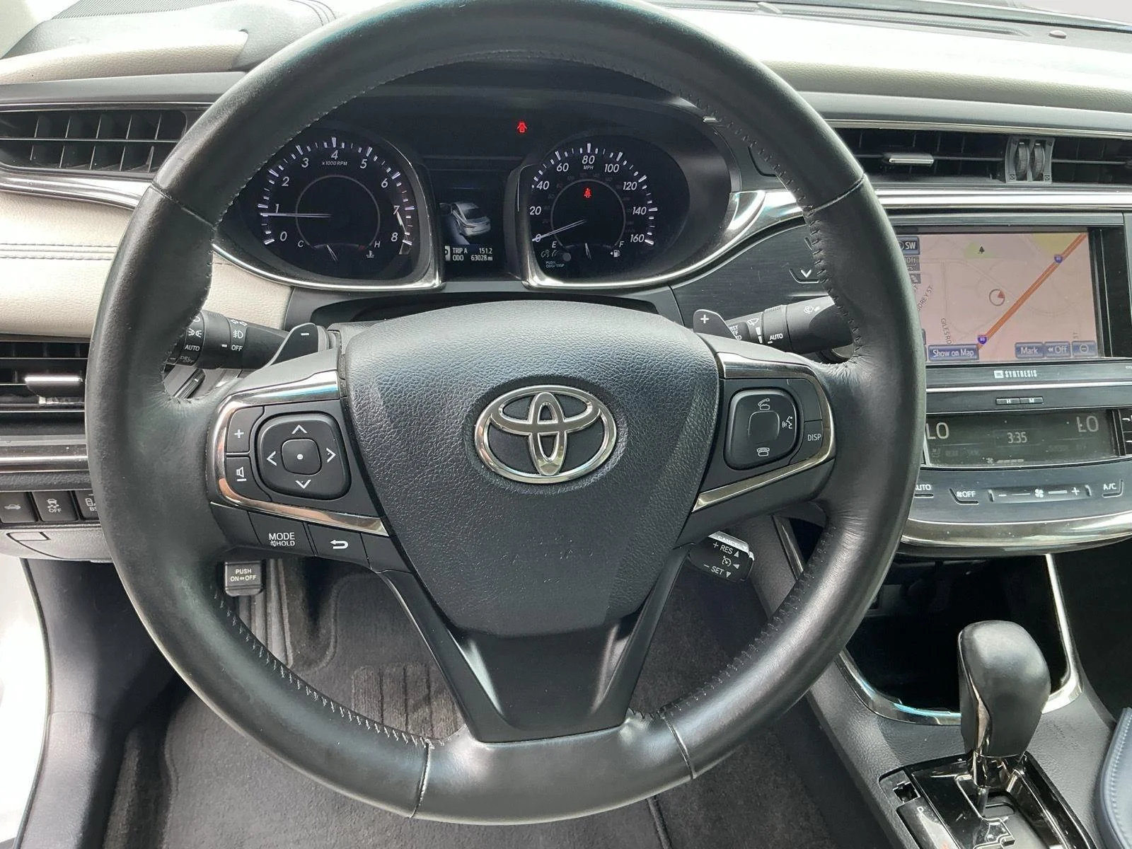 Used 2013 Classic Silver Metallic Toyota Limited image 10