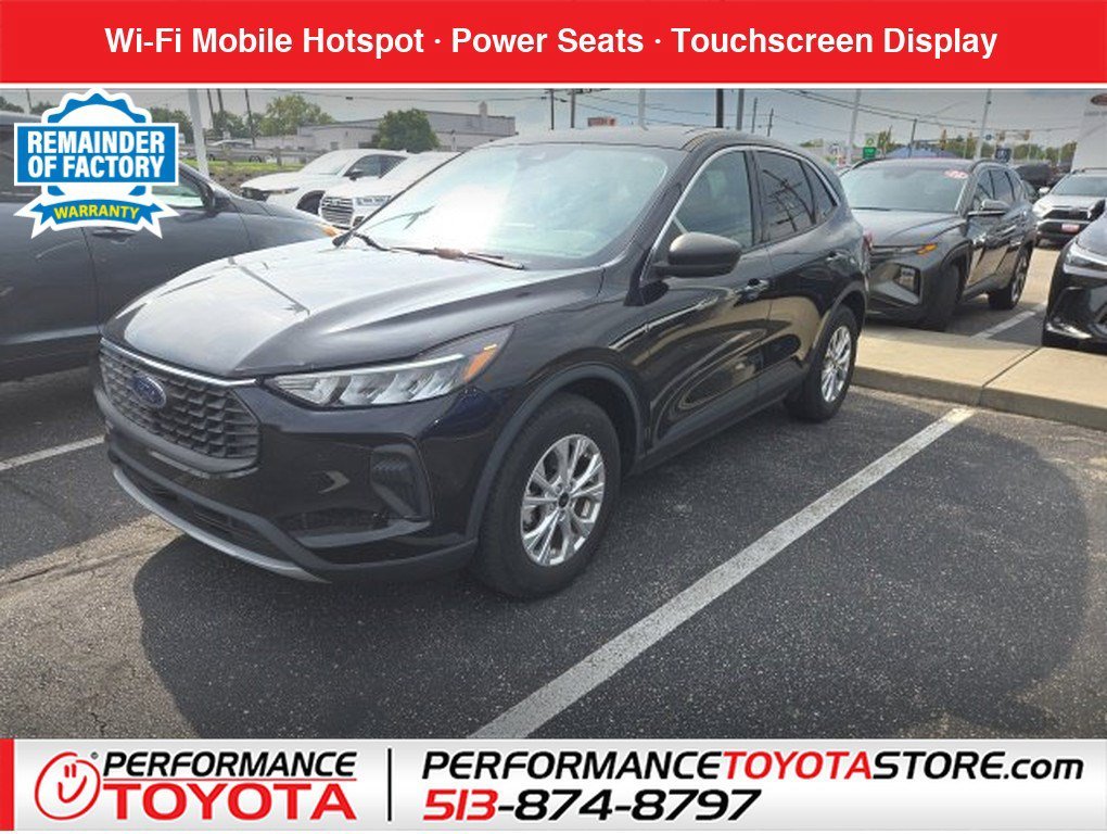 Used 2023 Black Metallic Ford Active image 1