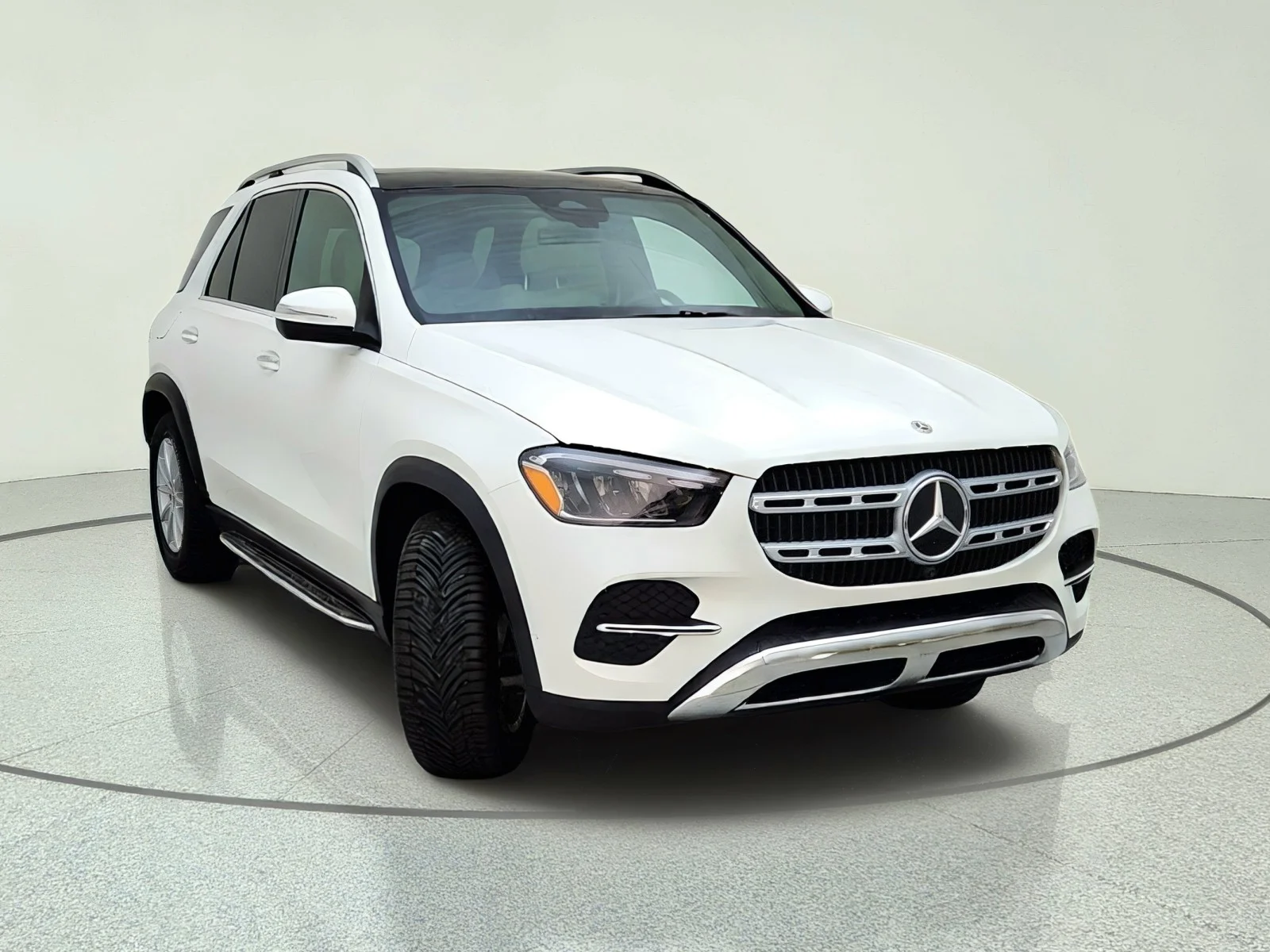 Certified Used 2026 Polar White Mercedes-Benz GLE 350 image 4