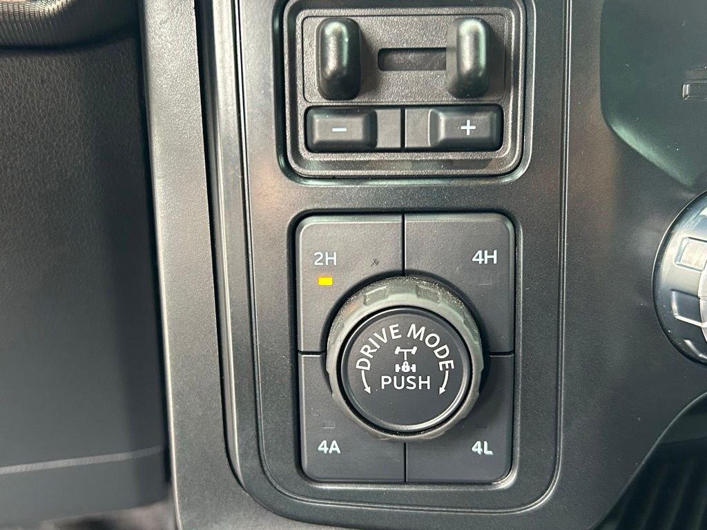 Used 2025 Green Ford Raptor image 25