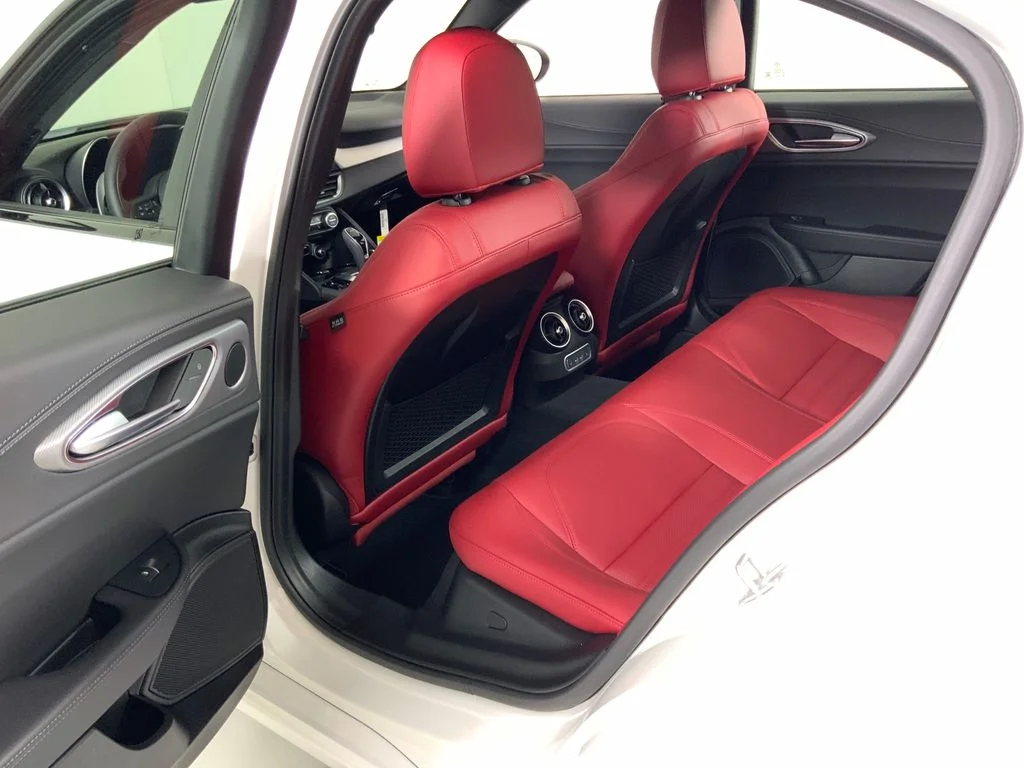 2026 Alfa Romeo Giulia Base - Photo 35