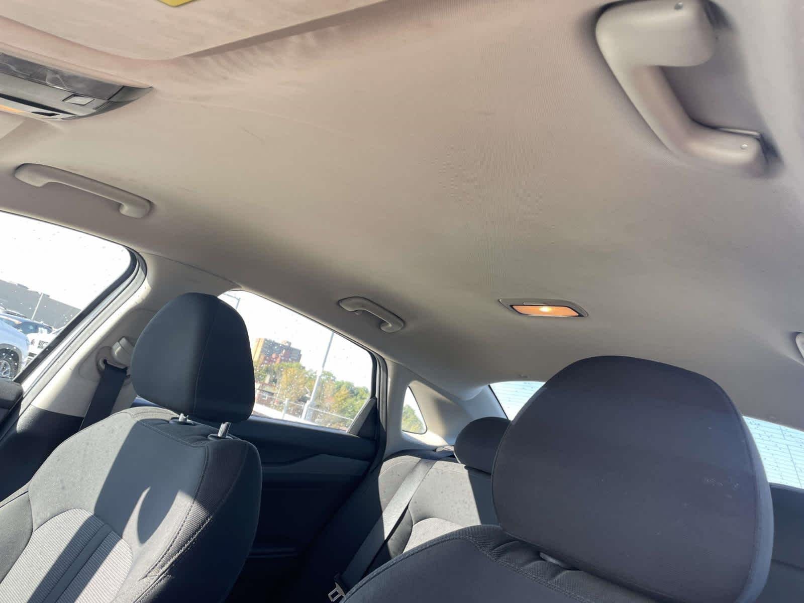 Used 2021 Glacial White Pearl Kia LXS image 6