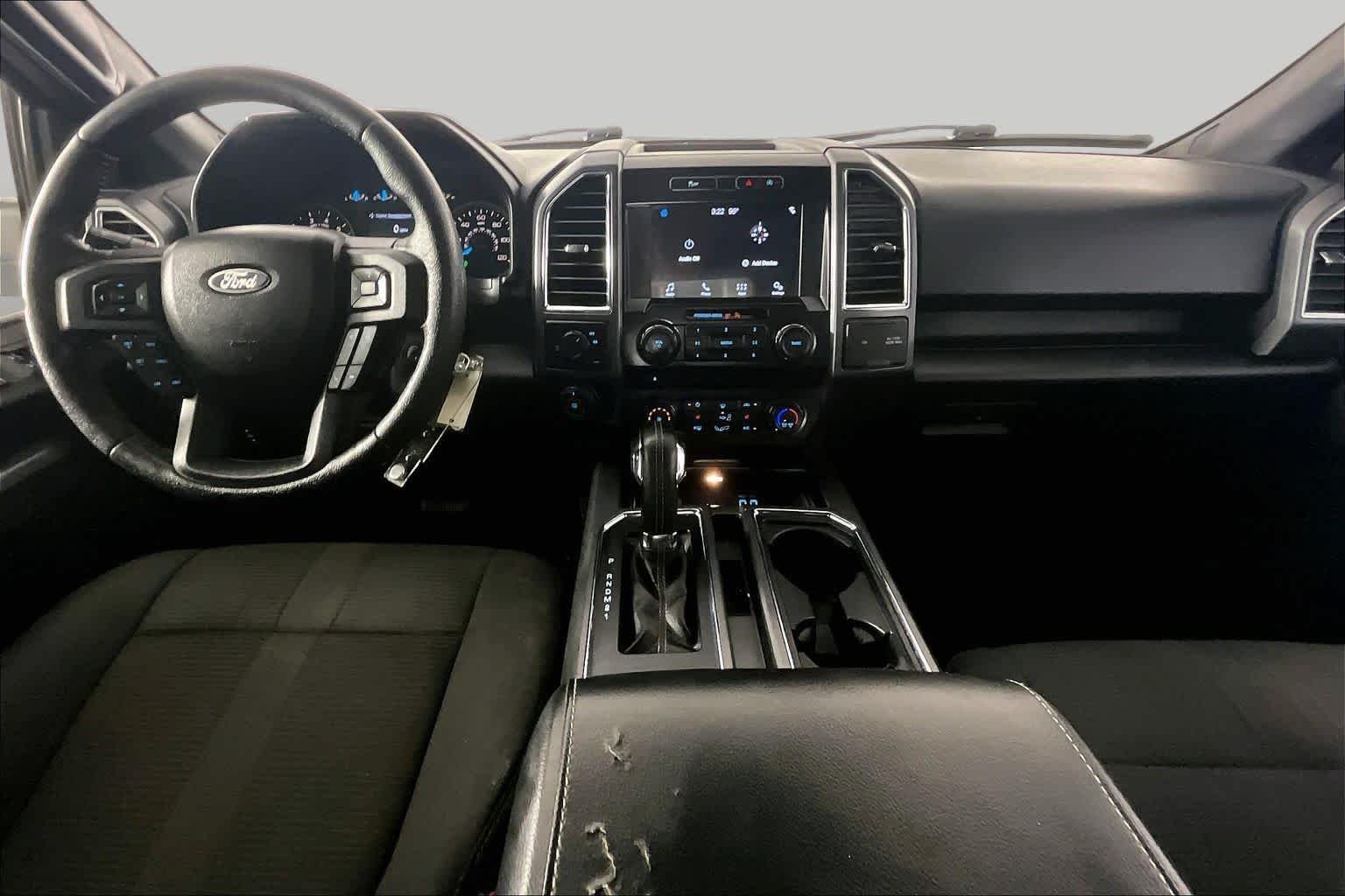 Used 2016 Shadow Black Ford XLT image 15