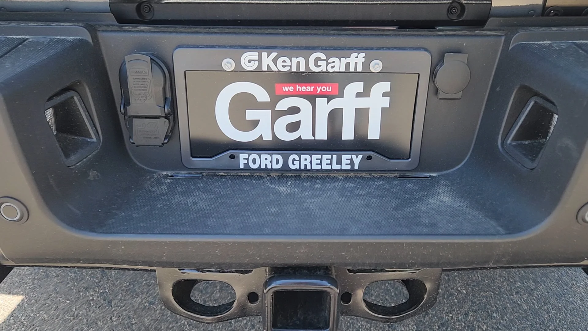 New 2026 Carbonized Gray Metallic Ford LARIAT image 41