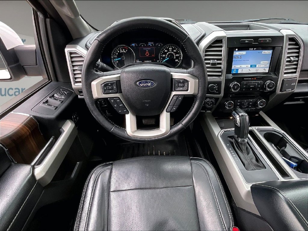 Used 2016 White Platinum Clearcoat Metallic Ford Lariat image 16