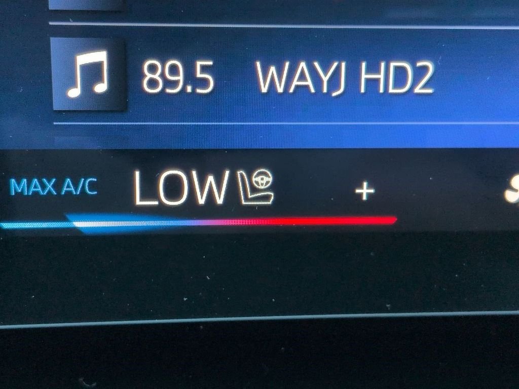 New 2026 Alpine White BMW xDrive28i image 23