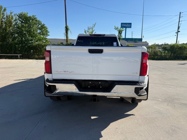 Used 2024 Summit White Chevrolet LTZ image 4