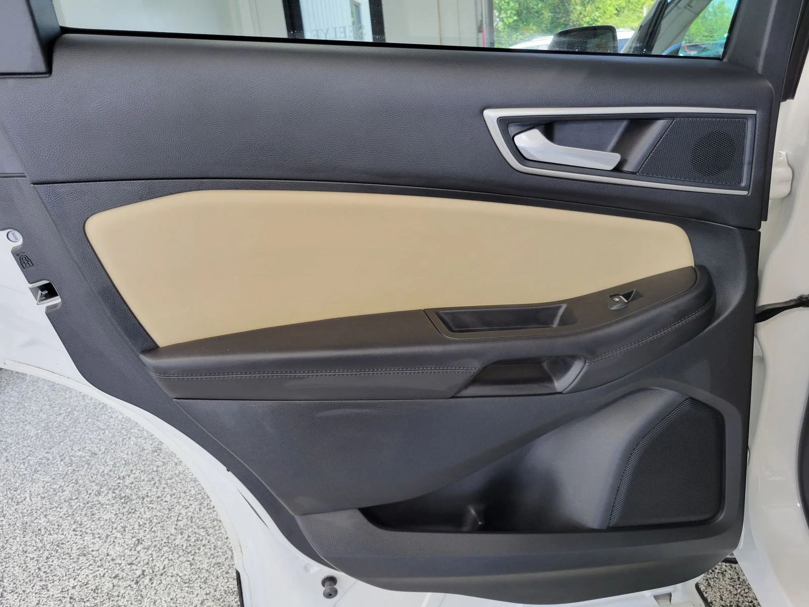 Used 2024 White Ford SEL image 25
