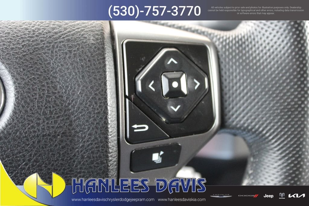 Used 2022 Silver Toyota SR5 image 31