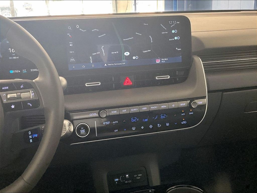 Used 2025 Blue Hyundai SEL image 18