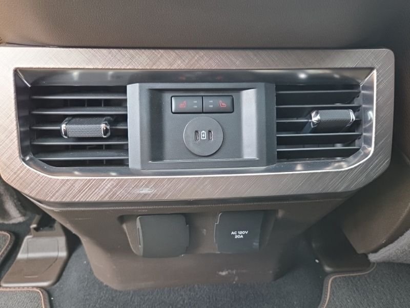 Used 2024 Brown Ford King Ranch image 28