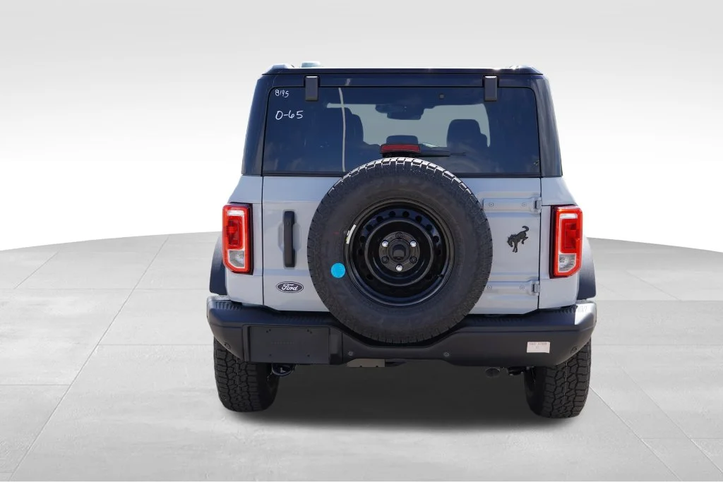 New 2026 Avalanche Gray Ford Big Bend image 4