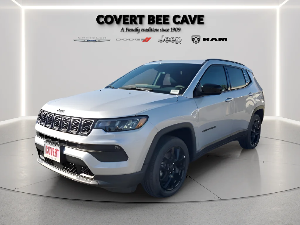 New 2026 Silver Zynith Metallic Clearcoat Jeep Latitude image 6