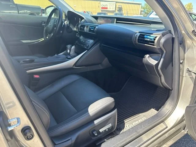 Used 2014 Silver Lexus 250 image 9