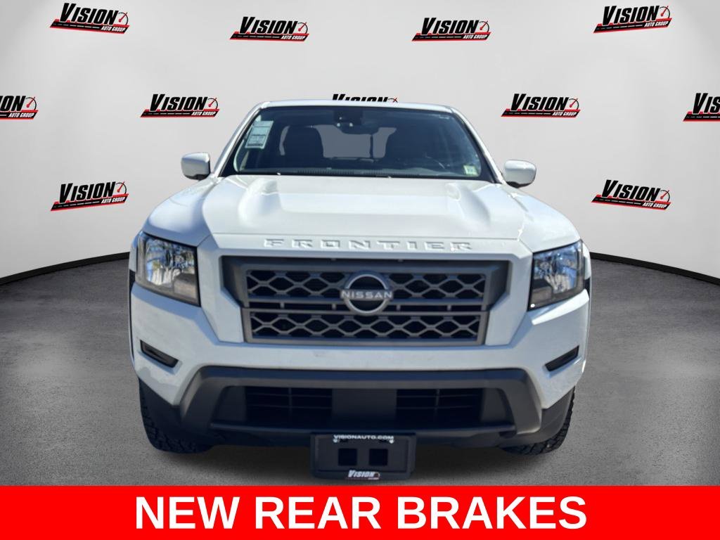 Used 2022 White Nissan SV image 9