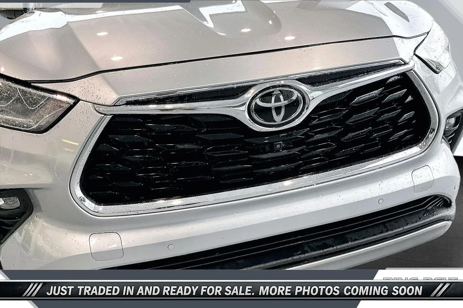 Used 2023 Silver Toyota Platinum image 22