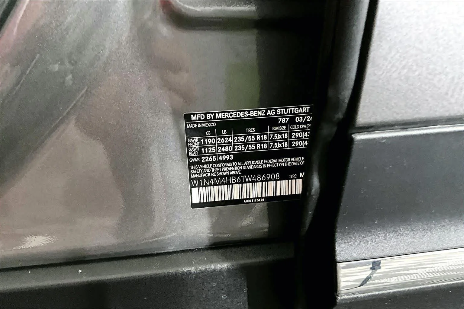 New 2026 Mountain Grey Metallic Mercedes-Benz GLB 250 image 13