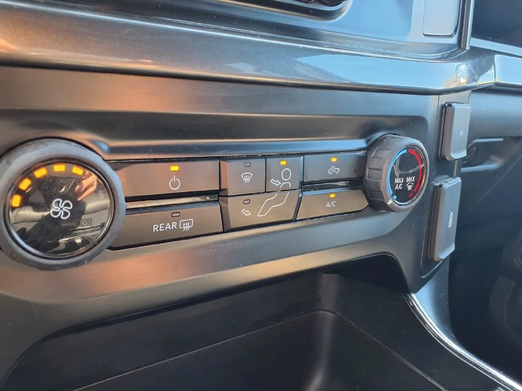 Used 2023 White Ford XL image 25