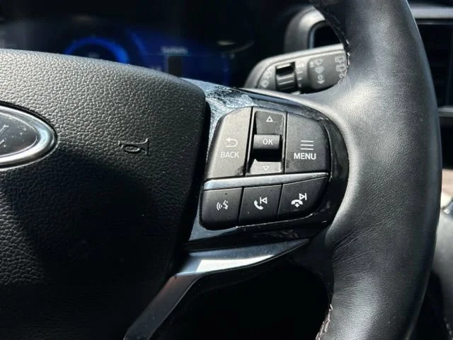 Used 2023 White Ford Platinum image 31