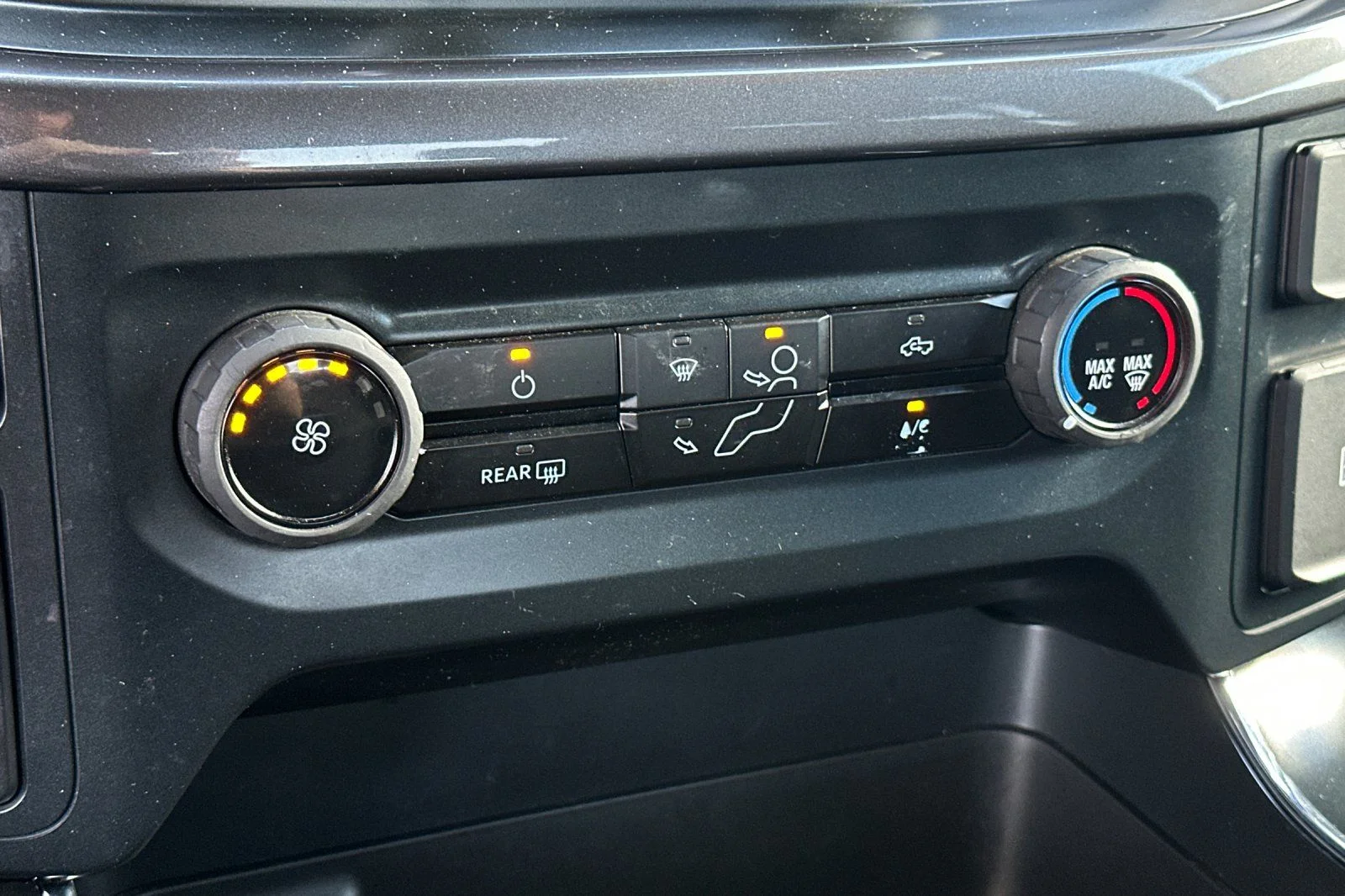 Certified Used 2023 Avalanche Ford XL image 19