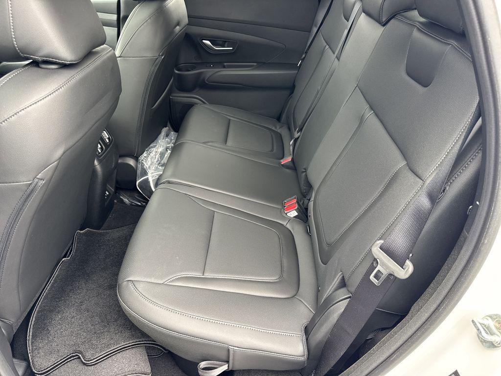New 2026 White Hyundai SEL Activity FWD image 20