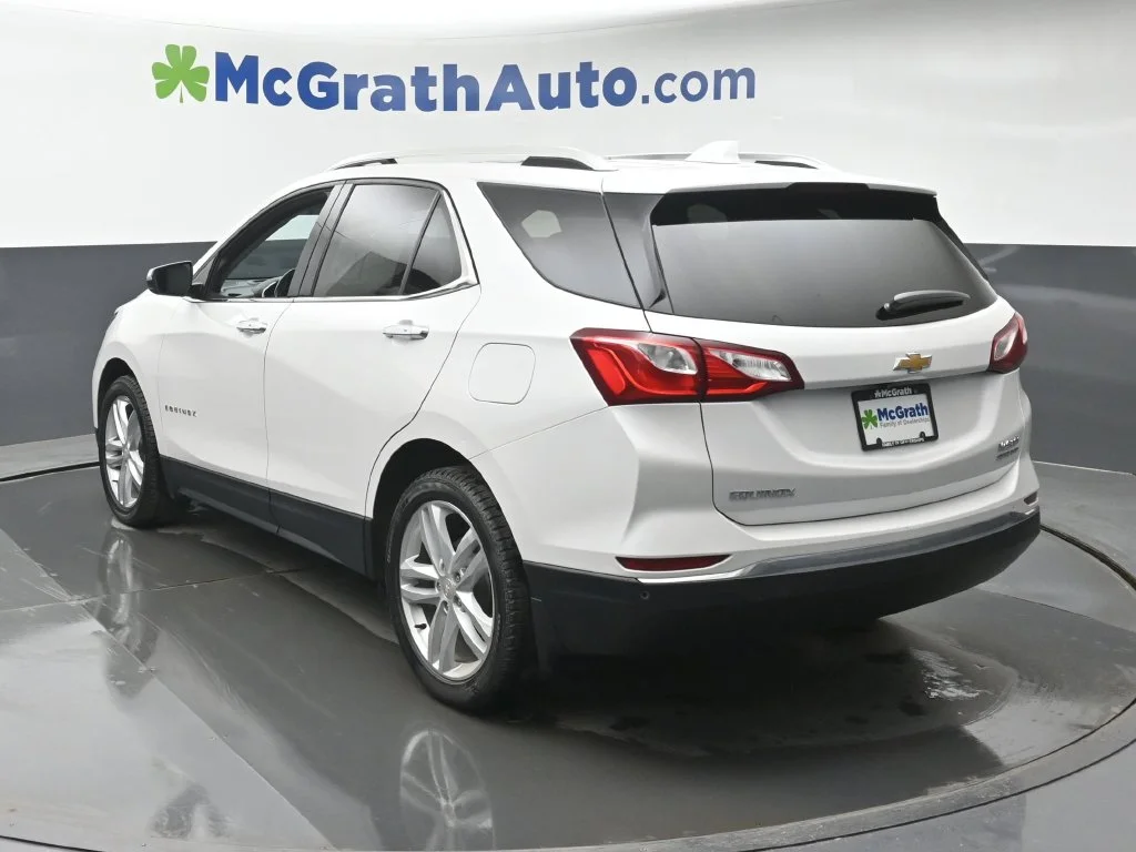 Used 2019 Beige Chevrolet Premier image 28