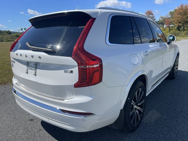 Used 2024 White Volvo Plus Bright Theme image 4