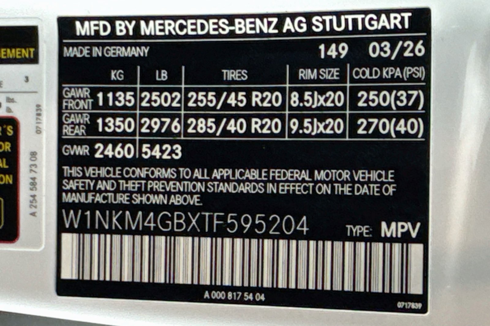 New 2026 Polar White Mercedes-Benz GLC 300 image 30