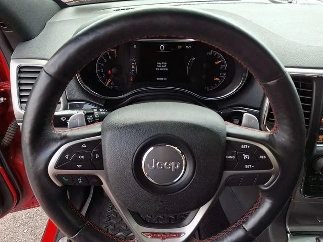 Used 2017 Red Jeep Trailhawk image 21