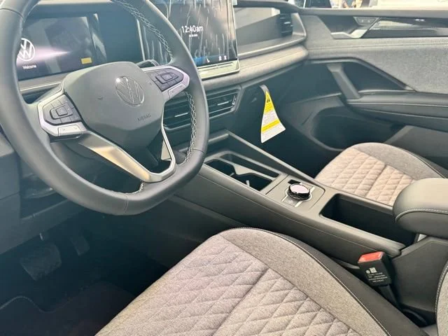 2025 Volkswagen Tiguan S - Photo 13