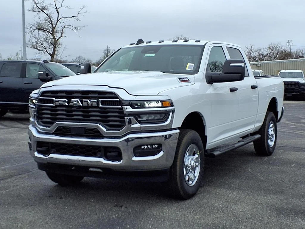 New 2026 Bright White Clear-Coat Exterior Paint RAM Tradesman image 2