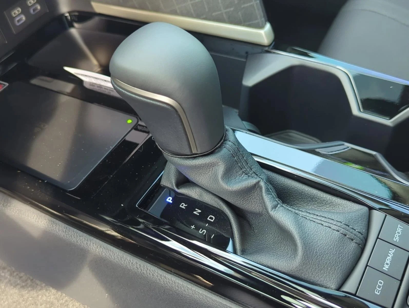 Used 2026 Underground Toyota XLE image 21