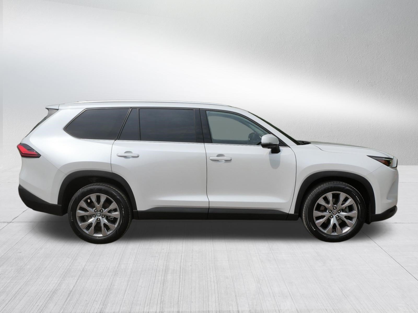 Certified Used 2024 Wind Chill Pearl Toyota Limited image 9