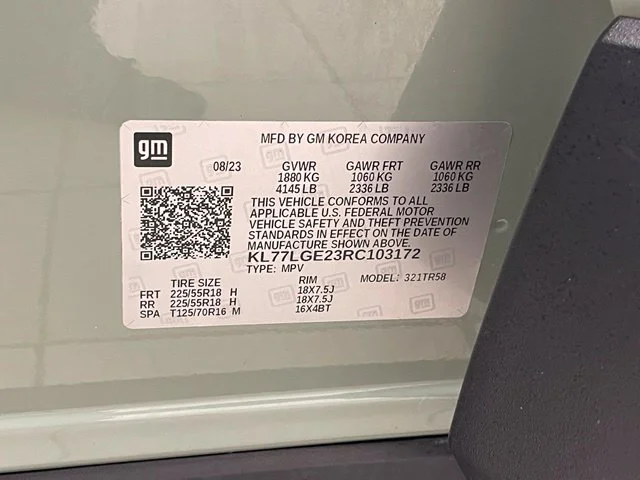 Certified Used 2024 Green Chevrolet  image 24