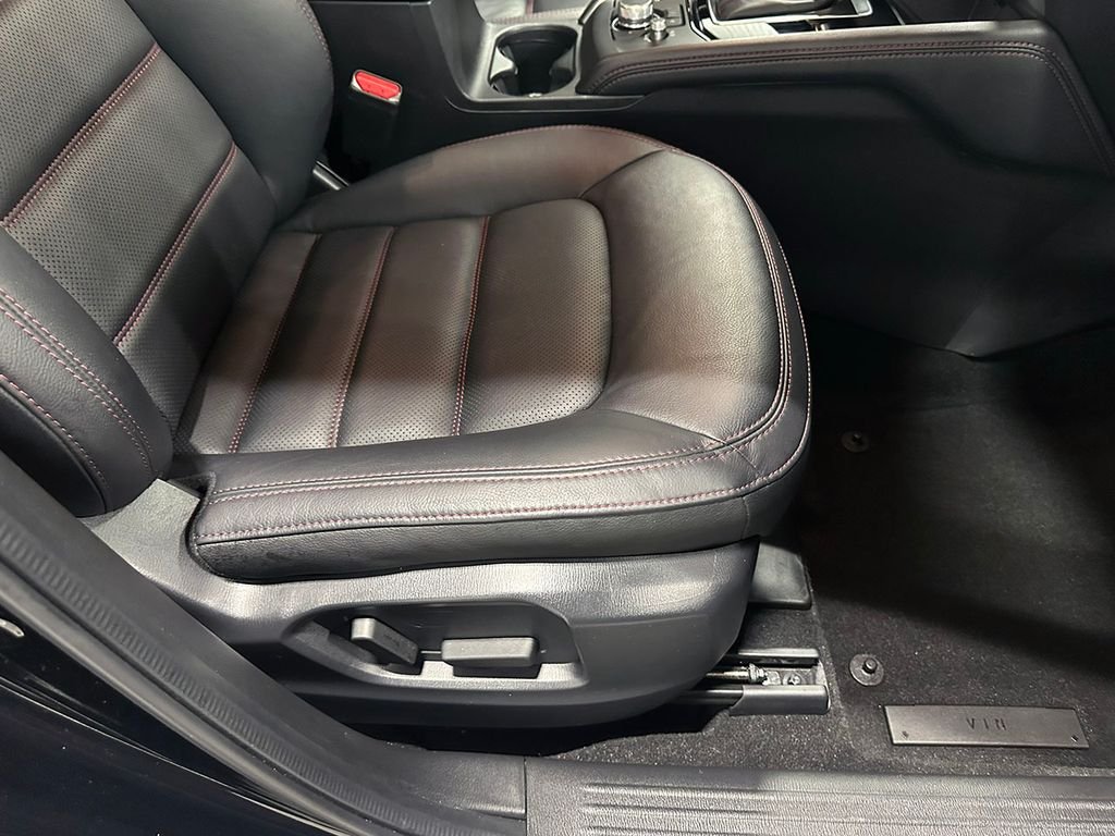 Used 2025 Black Mazda 2.5 S Carbon Edition image 27