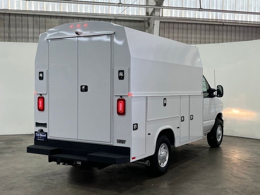 New 2026 White Ford Base image 9