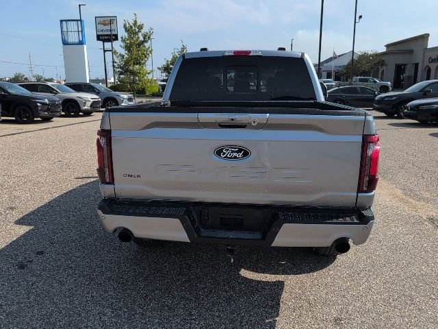 Used 2025 Silver Ford Lariat image 20