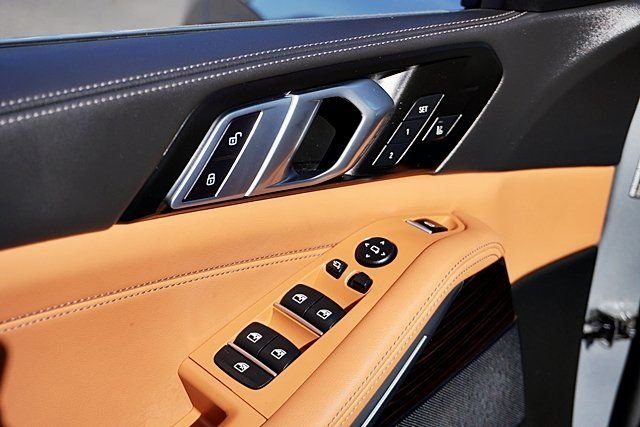 Used 2026 Gray BMW sDrive40i image 25