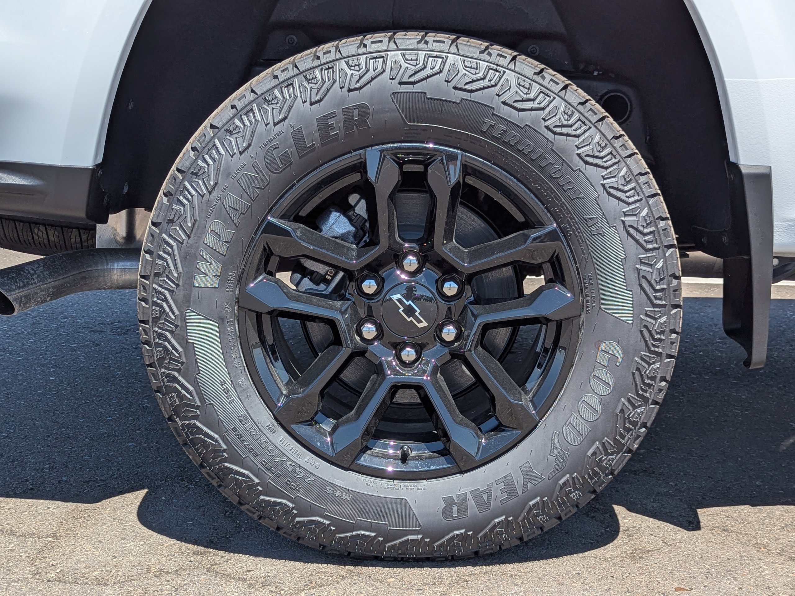 2025 Chevrolet Colorado Z71 - Photo 49