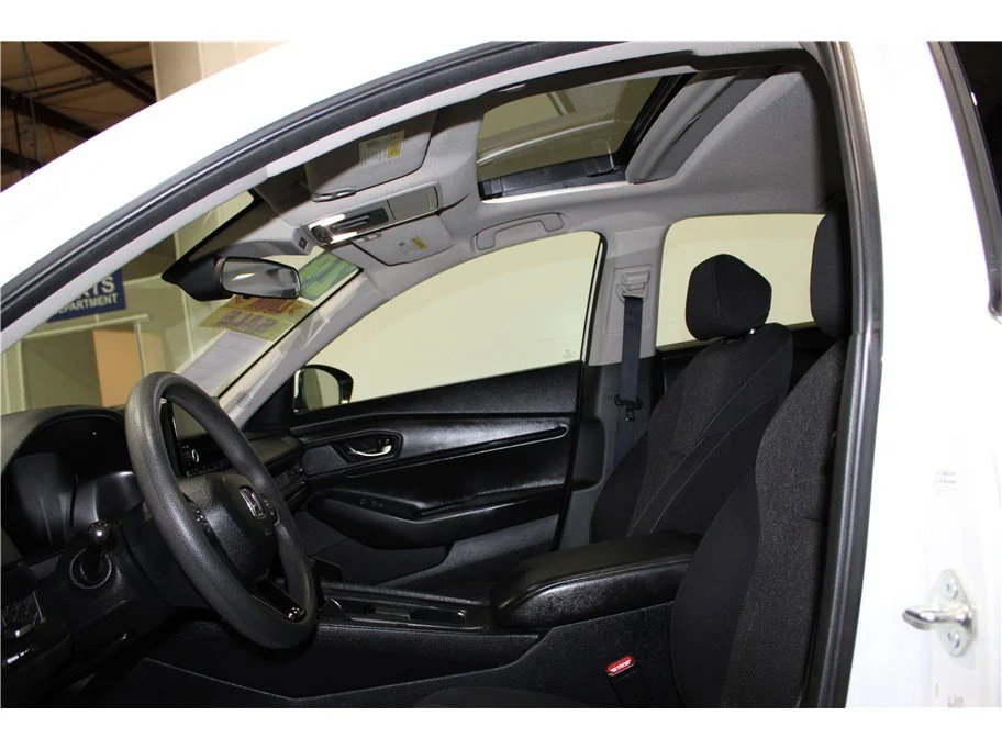 Used 2024 White Honda EX image 10