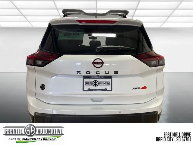 New 2026 Everest White Pearl TriCoat Nissan Rock Creek® image 4