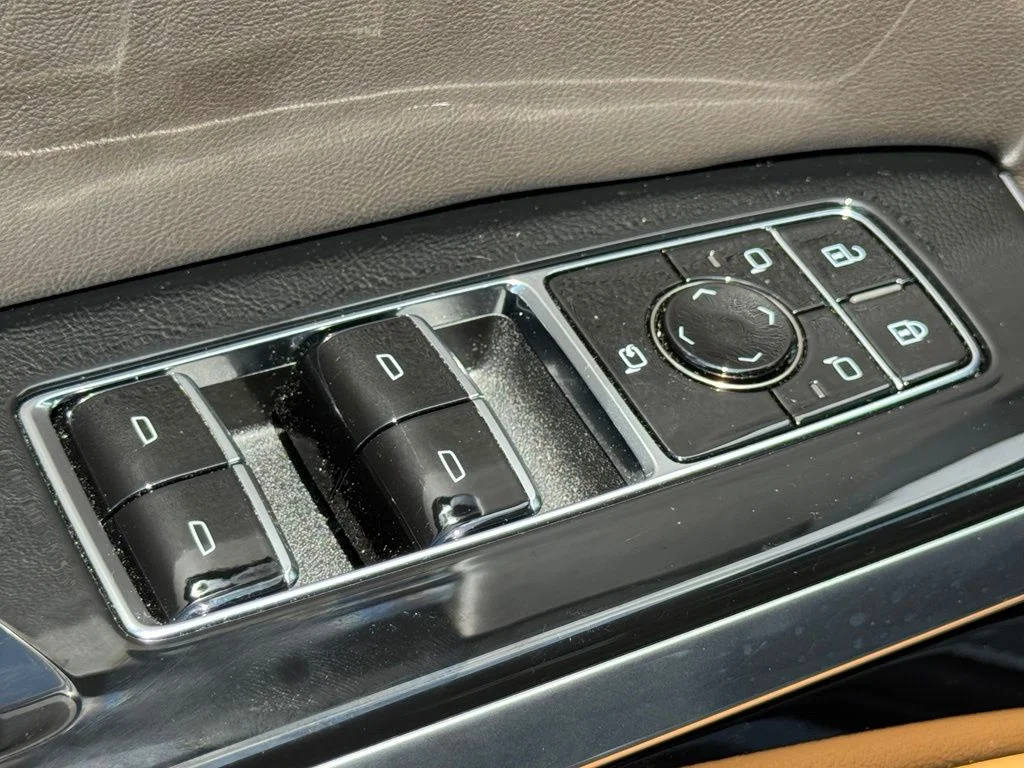 Used 2026  Cadillac Luxury image 19