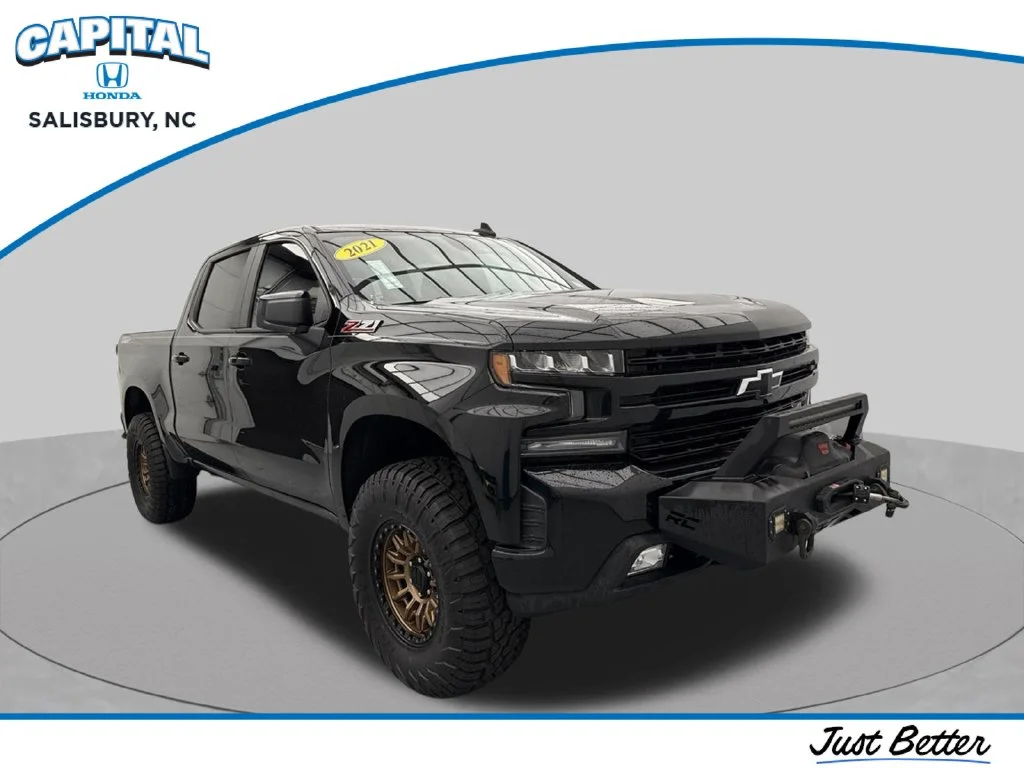 2021 Chevrolet Silverado 1500 LT TRAIL BOSS Crew Cab Pickup Slide