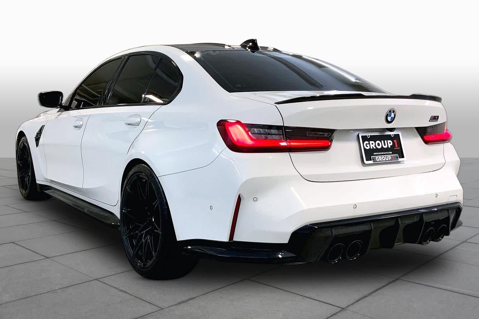 Used 2021 Alpine White BMW Competition image 11