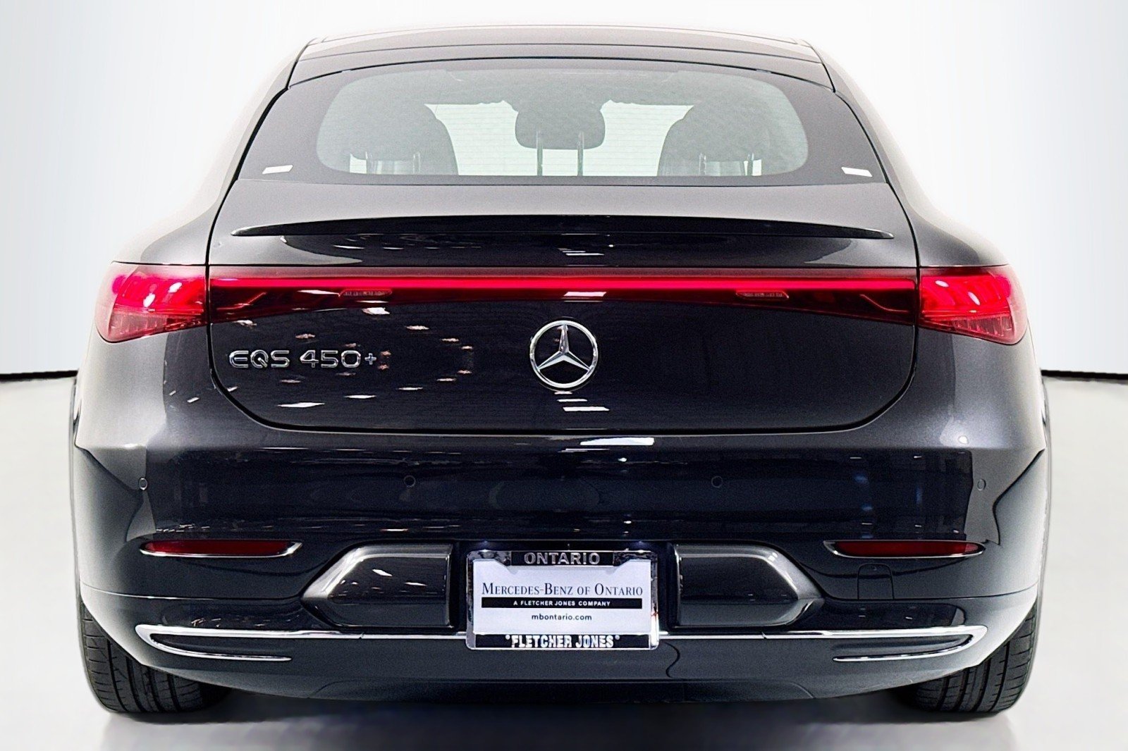 Certified Used 2023 Graphite Grey Metallic Mercedes-Benz 450+ image 5