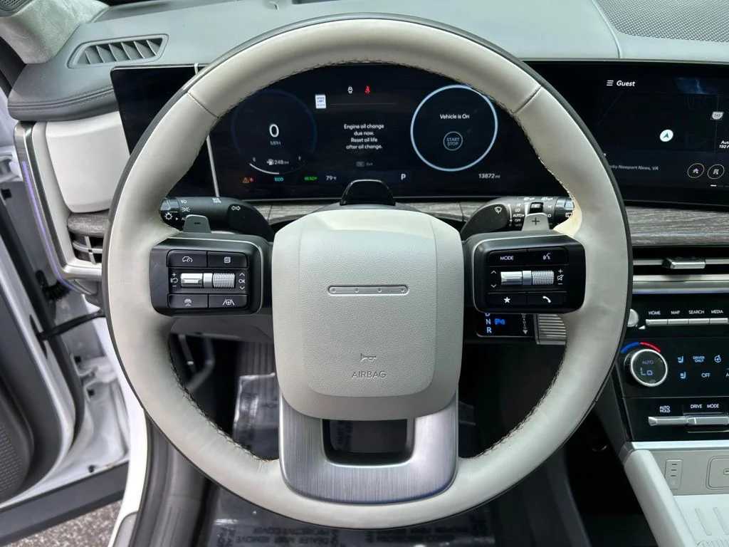 Used 2026 White Hyundai Calligraphy image 22