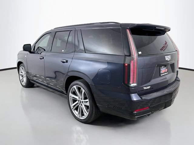 Used 2025 Galactic Gray Metallic Cadillac Sport Platinum image 5