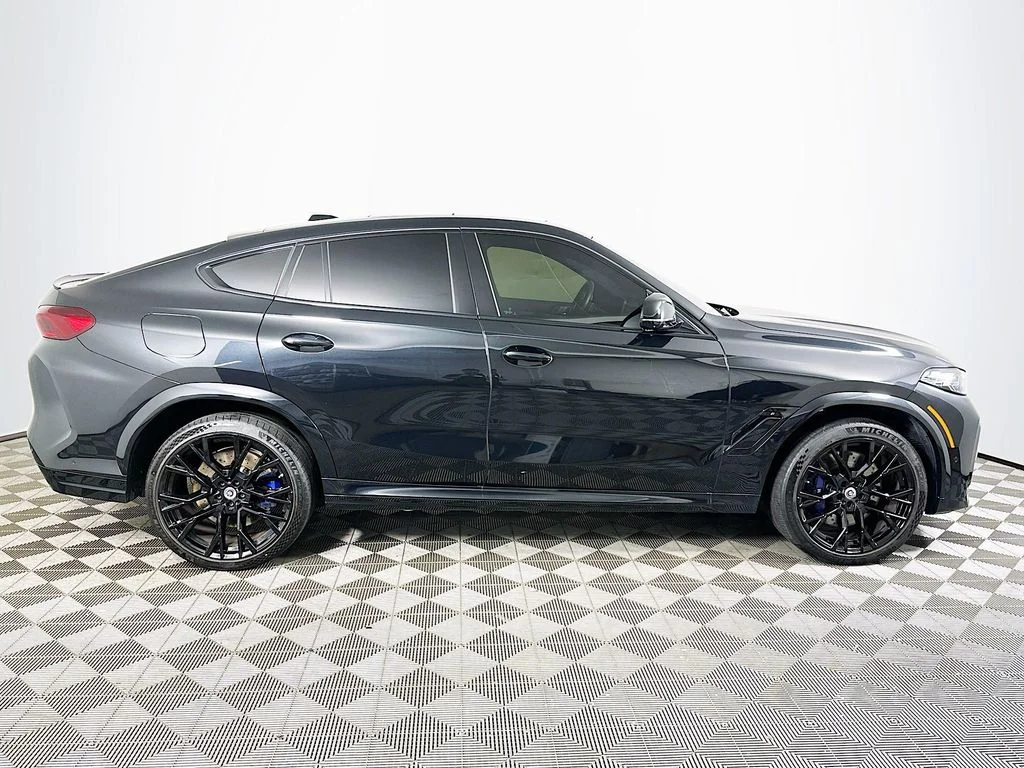 Used 2026 Black Sapphire Metallic BMW Competition image 4